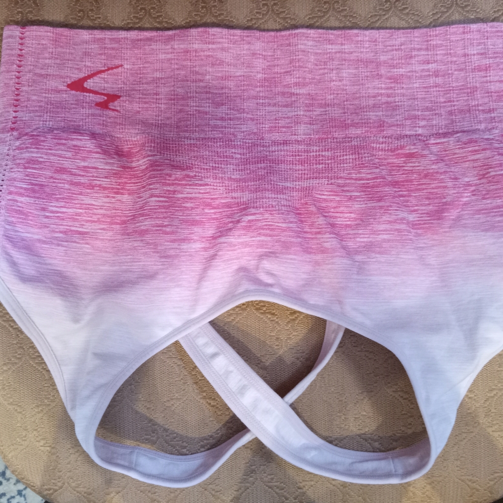 Beachbody Pink and White Activewear Top
